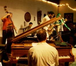 Merchel Ivery Memorial Live at Sandaga